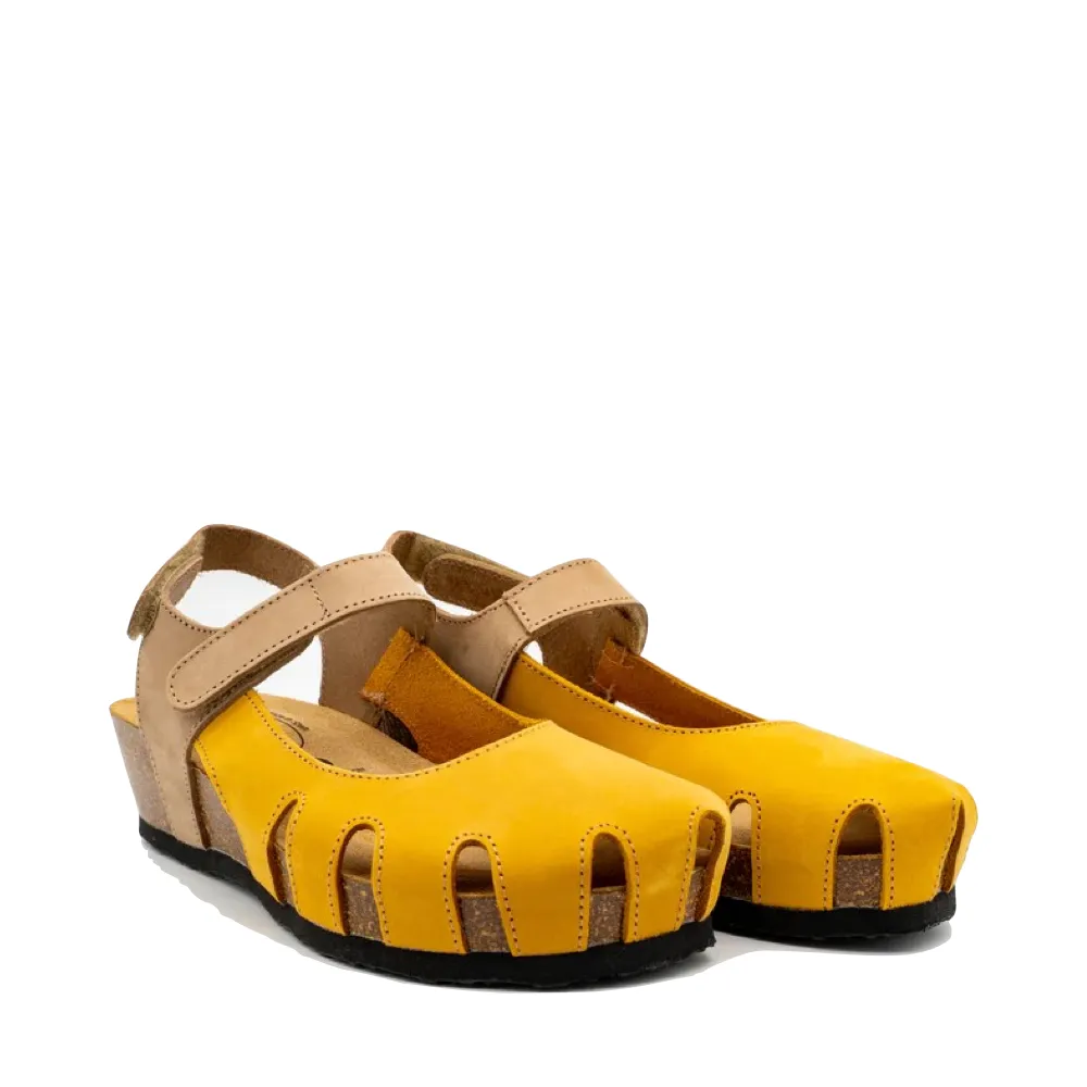 Plakton Women's Amy Closed Toe Sandal in Mayo/Nocciola Mustard/Tan