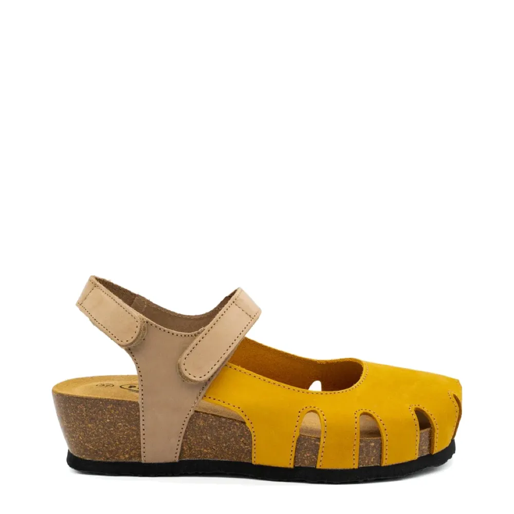 Plakton Women's Amy Closed Toe Sandal in Mayo/Nocciola Mustard/Tan